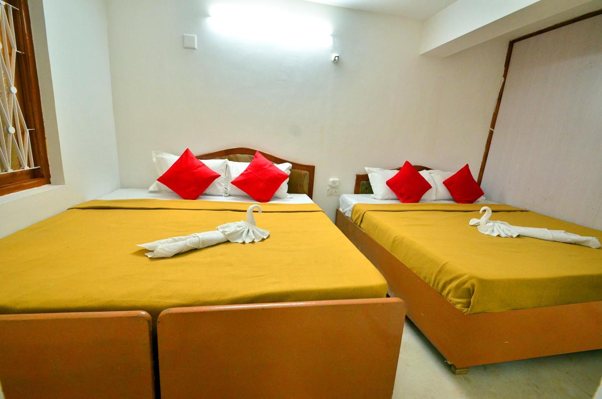 Estay Sk Residency Udagamandalam Exterior foto